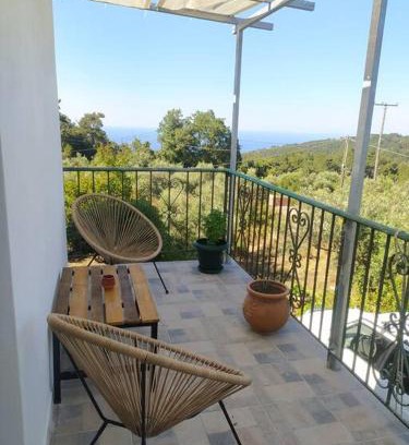 Armenistis Apartment | Child-Friendly Sergi Home: Rated 9.8 by Guests