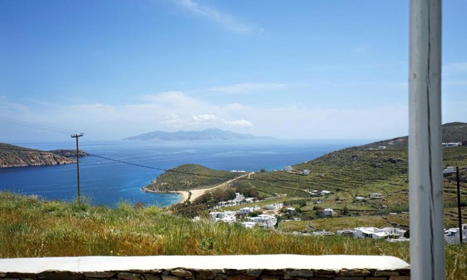 Livadi House | Idyllic Serifos Home with Breathtaking Views & 9.8 Rating