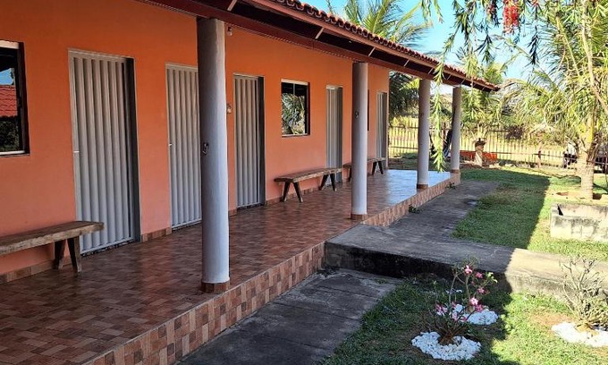 Mossamedes House | Pet-Friendly B&B Serra Dourada with Oceanfront Pool