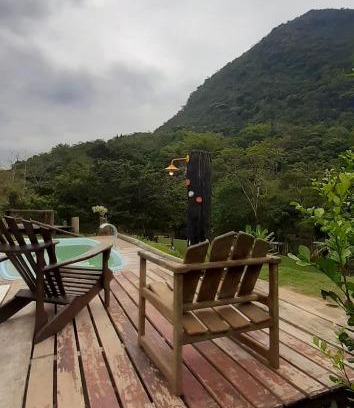 Casimiro de Abreu Cabin | Inviting Serra Mar by the River: Rafting & Family Suites