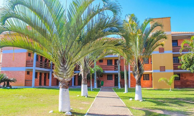 Capao da Canoa Hotel | Relax at Serramar Apart Hotel: Pet-Friendly with Pool