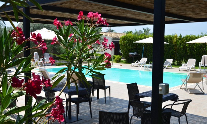 Chiaramonte Gulfi Villa | Exclusive Serravalle Relais with Private Pool and Ocean Views