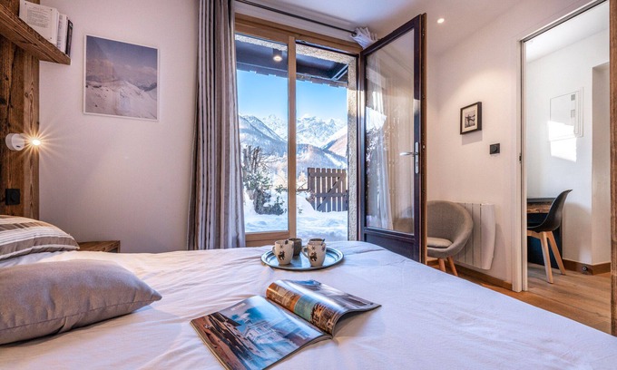 Monetier-les-Bains Apartment | Family-Friendly Apartment Les Mélèzes in Serre Chevalier