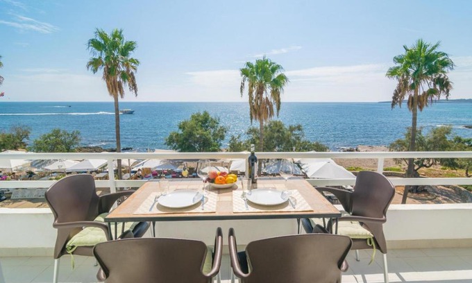 Cala Bona Apartment | Oceanfront Bliss at Ses Roques de Cala Bona - Rated 8.9