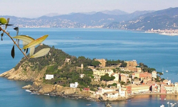 Sestri Levante Apartment | Beautiful Sestri Levante Apartment with Scenic Views