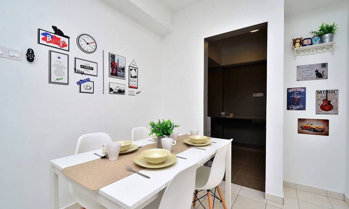 Kuala Lumpur Condo | Convenient Setapak PV21 Near KLCC & PWTC for Families