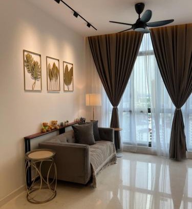Taman Abad Apartment | Exceptional Stay at Setia Sky 88 with Pool and Spa Amenities