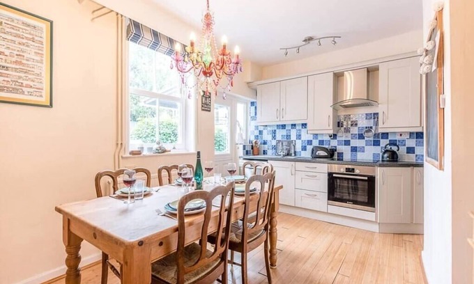 Aldeburgh House | Top-Rated Getaway at Settled In, Aldeburgh with Breakfast