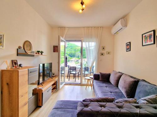 Golubovina Apartment | Cozy SEVDA APARTMENT: 4-Star Stay with Family-Friendly Perks