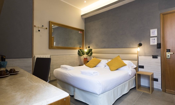 Repubblica House | Discover Seven: Premier Amenities & High Guest Ratings