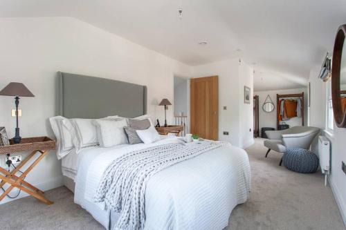 Marlow House | Explore Seven Living Residences Marlow for Your Next Getaway