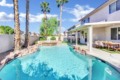 Henderson House | Stunning Seven Palms: 4-Star Oceanfront Paradise Awaits