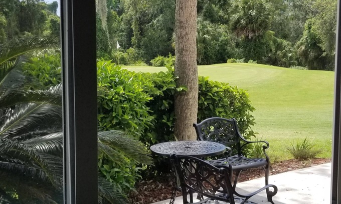 New Port Richey Condo | Family-Friendly Seven Springs County Club Villa with Pool