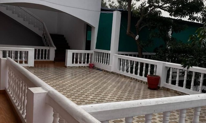 Phulpur Hotel | Budget-Friendly Stay at Sewadham Training Centre