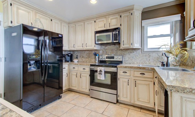 Kure Beach House | Oceanfront Little Kahuna: Pet-Friendly Home with Beach Access