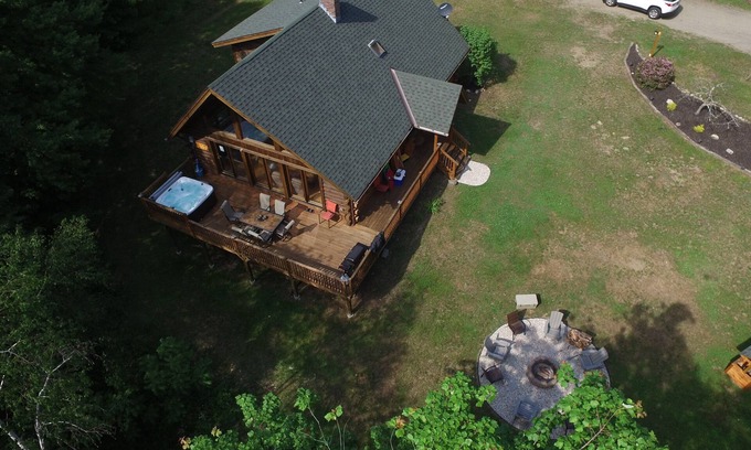 Charlemont Cabin | Cozy Sfa Lodge Log Cabin: Spa, Hot Tub & Kids Friendly