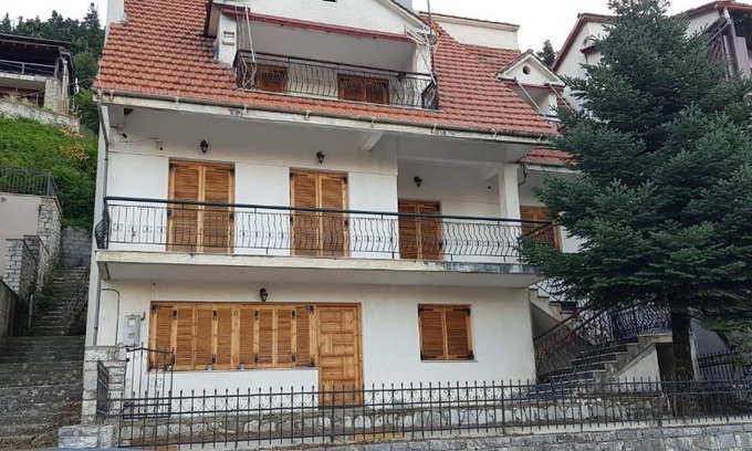Elati House | Discover Sfiris Resort: Family-Friendly Getaway Awaits