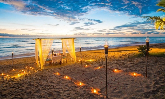 Khuekkhak Resort | Relaxing Pool Access King Bed at Khao Lak Resort