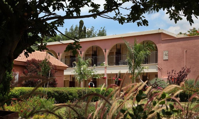 Sha'ar HaGolan Hotel | Explore Shaar Hagolan Kibbutz with Family-Friendly Amenities