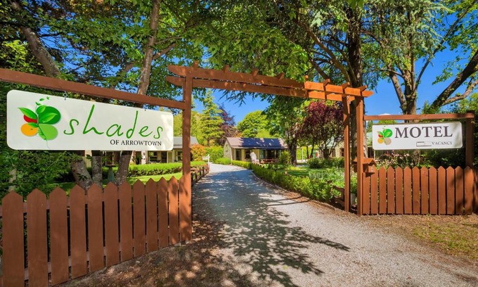Arrowtown Hotel | Discover Family-Friendly Stays at Shades of Arrowtown