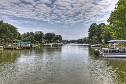 Denver House | Experience Shades of Summer with Gazebo Dock View