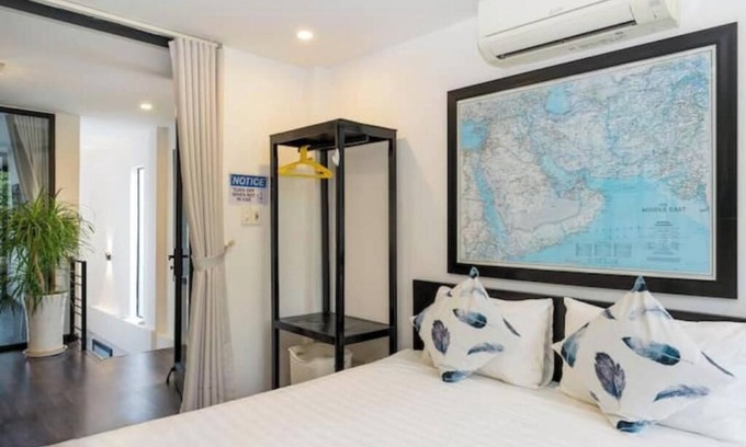 Cam An House | Shadyside 2: The Beach Map House [private villa]