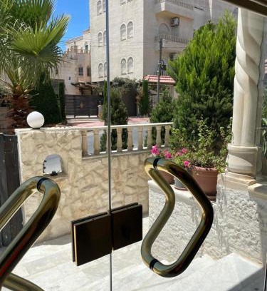 Al Jubeiha House | Shafa Badran Villa