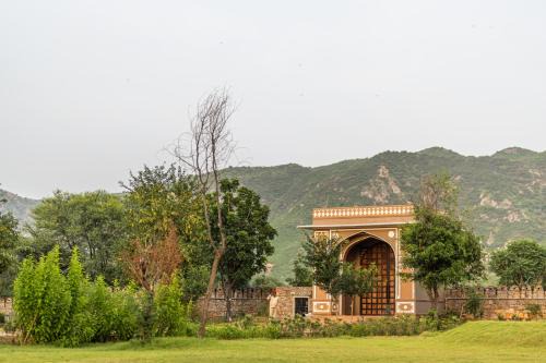 Thana Gazi Hotel | Tranquil Shahpura Gandharva Retreat with Private Pool