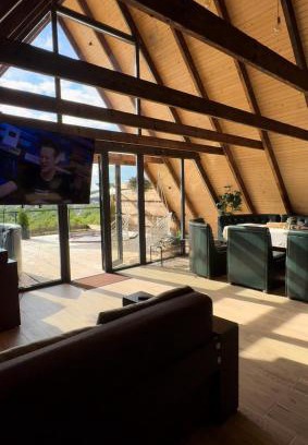 Serednye House | Shalash 1