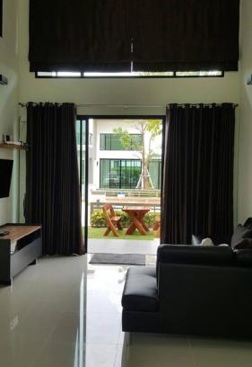 Rayong Villa | Discover Shalom Casa Seaside Rayong with Oceanfront Pool