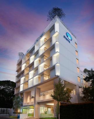 Chong Nonsi Hotel | Relax at Shama Yen-Akat Bangkok - 4-Star Guest Favorite