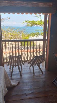 Camburi Cabin | Eco-Friendly Beira Mar Retreat Between Paraty and Ubatuba