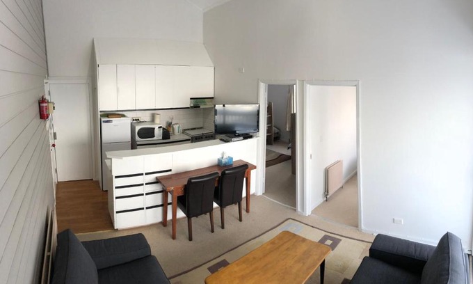 Hotham Heights Apartment | Family-Friendly Shamrock Apartment 4 with Great Reviews