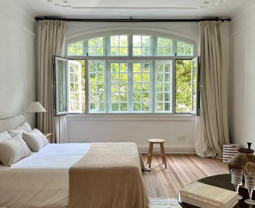 Xuhui Apartment | Convenient Shanghai Hills & XING 71 Homestay Near Metro
