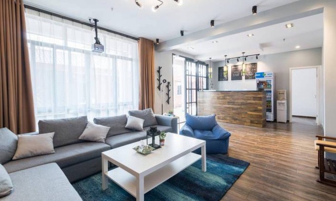 Pudong House | Cozy Stay at Shanghai HUA XI SHUI XIE Guesthouse