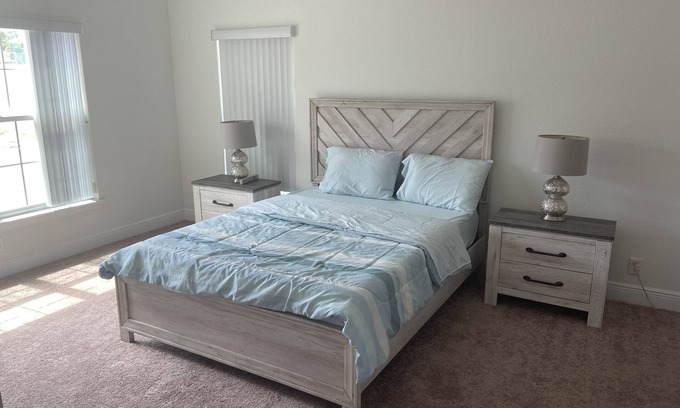 Tavares Condo | Convenient Stay Near Disney & Downtown Tavares