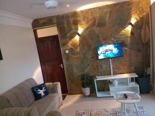 Manyimbo Apartment | shanzu Cozy Homes near prideinn paradise