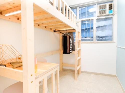 Wan Chai House | Budget-Friendly Shared Dormitory on Wan Chai Road 187