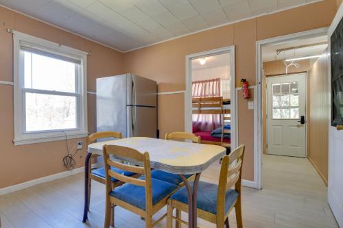 Ellenville Apartment | Discover Lakefront Ellenville Cabin for Outdoor Adventures