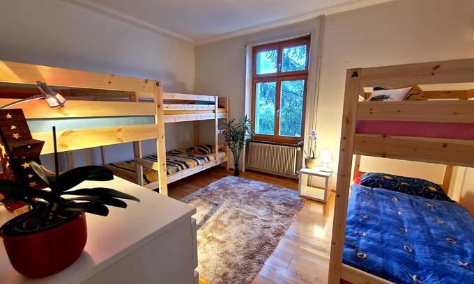 Munchenstein House | Cozy Shared Room in Welcoming Apartment for Travelers