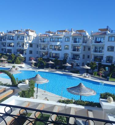 Ras Nasrani Apartment | Unforgettable Stay at Sharm Hills with Oceanfront Views