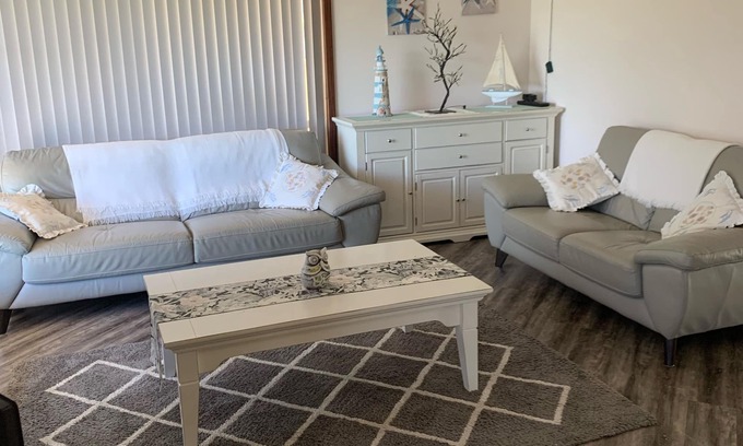 Green Head House | Family-Friendly Getaway at Sharpie’s Shack in Greenhead