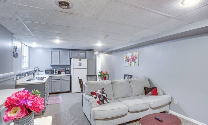Shawnee Apartment | Delightful Shawnee Vacation Rental Near Kansas City!