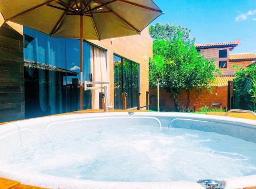 Praia do Rosa House | Discover Sheeps Family Loft - Oceanfront Escape at Praia do Rosa