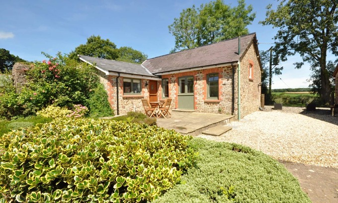 Littleham House | Experience Sheldon Barn at High Park: Indoor Pool & Pets Welcome