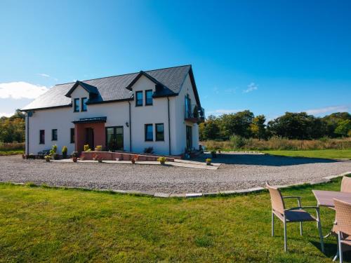Benderloch House | Explore Shenavallie Farm: Family-Friendly Retreat Awaits