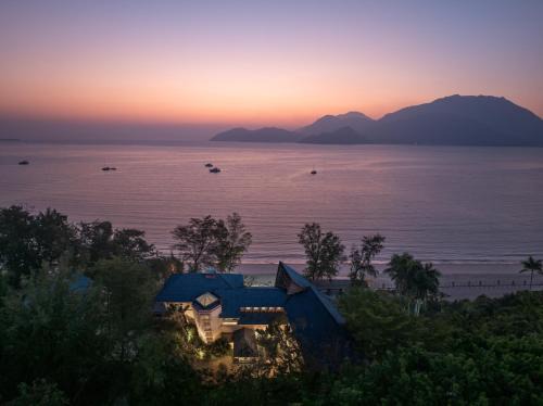 Dapeng Hotel | Shenzhen Maancoco Seaview Villa Jiaochangwei Coastline