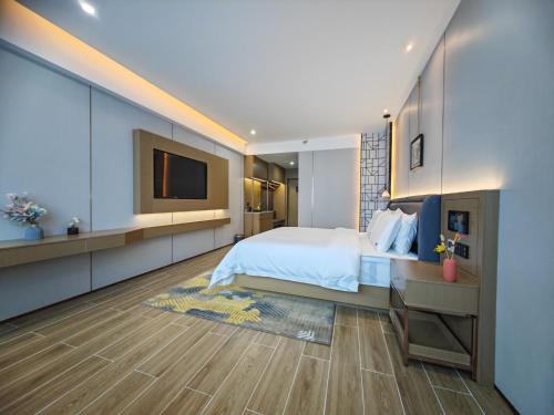 Longgang Hotel | Discover Shenzhen Zhongchen International Hotel Near Subway