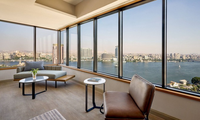 Al Duqqi Hotel | Experience the Elegance of Sheraton Cairo Hotel & Casino