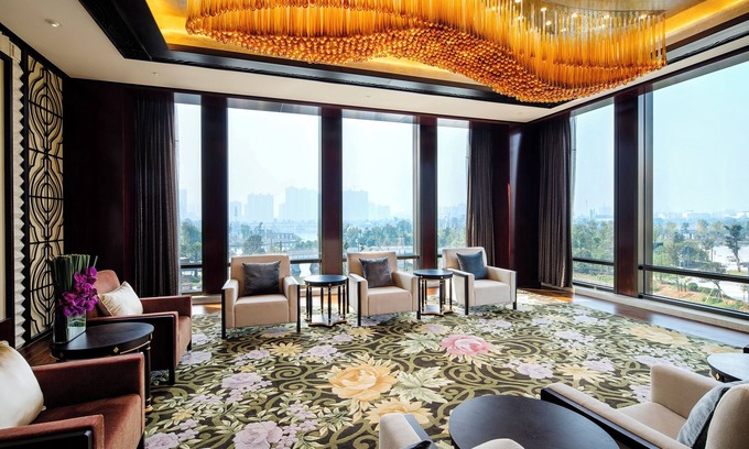Wuling District Hotel | Experience the Excellence at Sheraton Changde Wuling Hotel